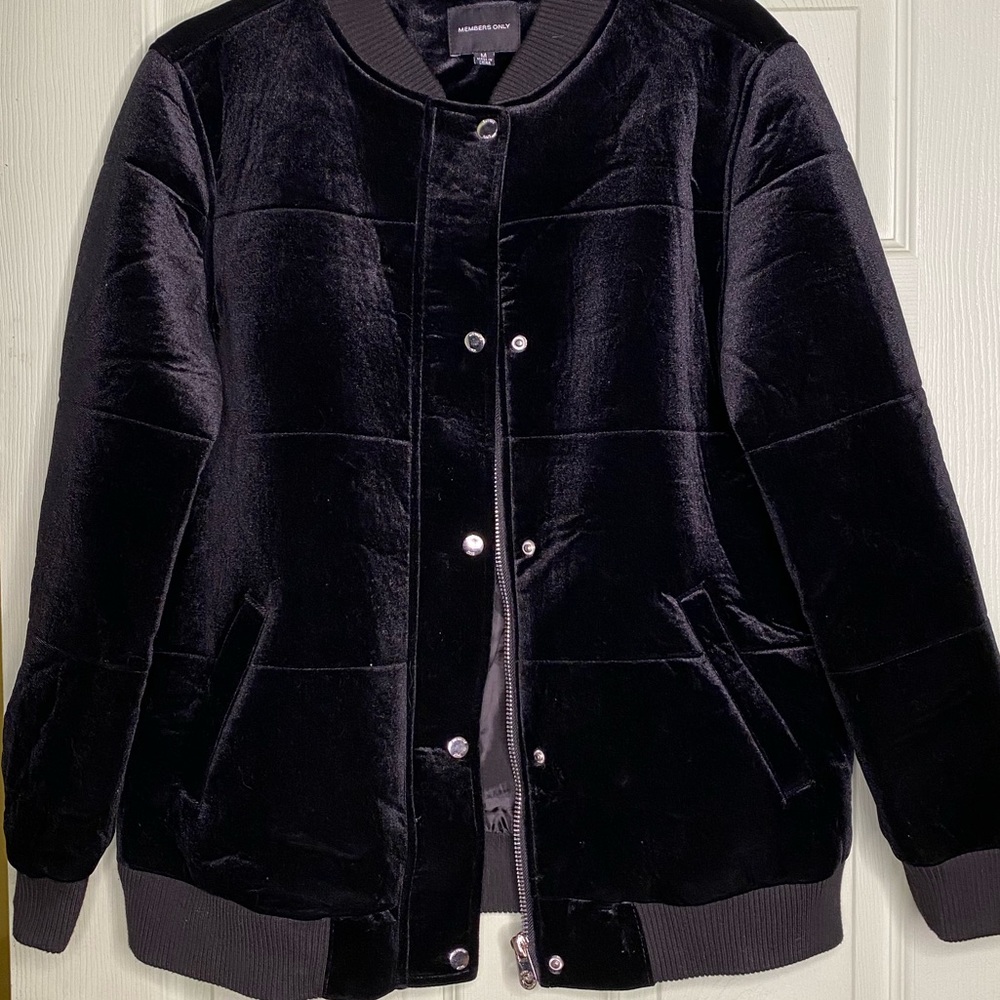 Member’s Only - Coat